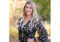 Buy, Sell, & Invest with Lakewood's Trusted Realtor: Sarah Moore